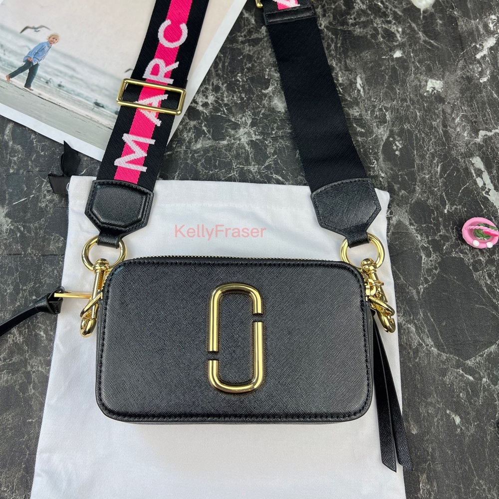 NWOT MARC JACOBS the snapshot  shoulder bag - Picture 7 of 12